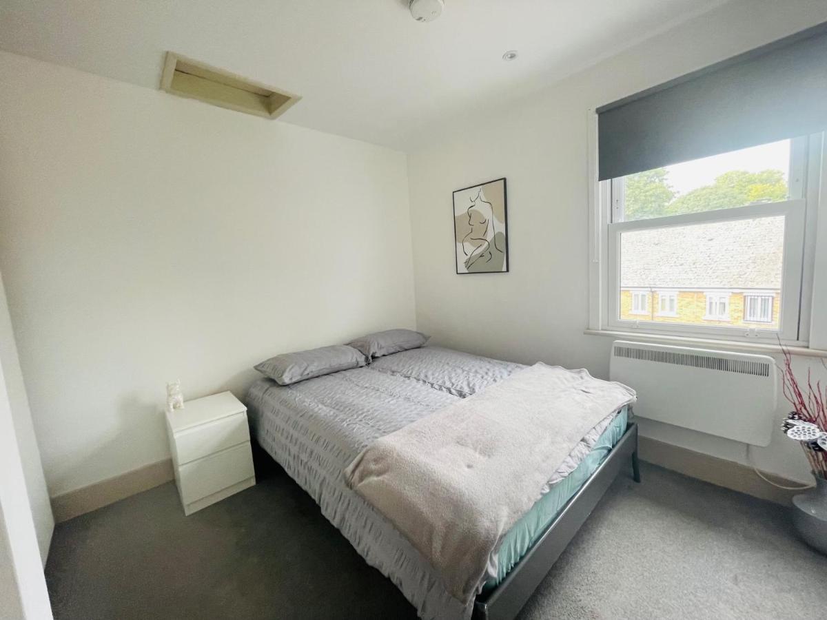 Lovely 1 Bedroom Apartment In London Exteriör bild